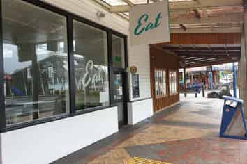 Eatery With Rent Only $260 p/w