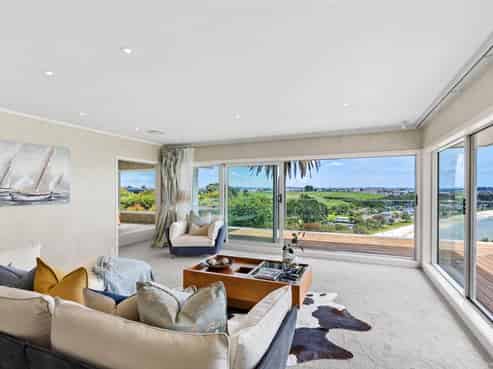 275 Bleakhouse Road, Mellons Bay