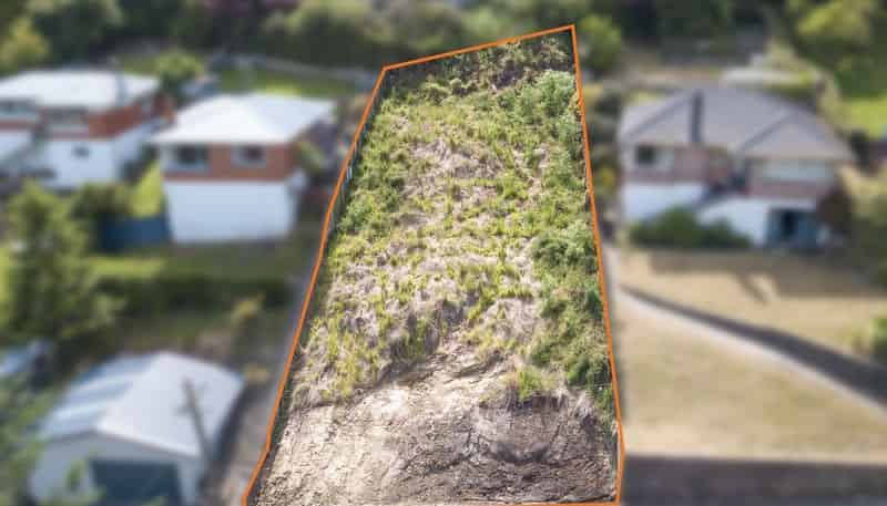 27 Winifred Street, Concord