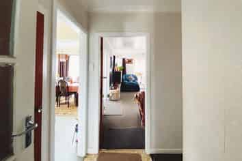 391 State Highway 1, Otaika