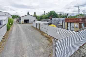 IS THIS YOUR NEW 2021 WORKSHOP, FLAT & INDUSTRIAL LAND?!