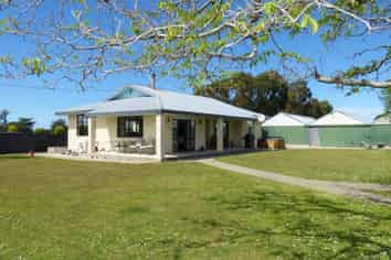 15 Russell Road, Oamaru