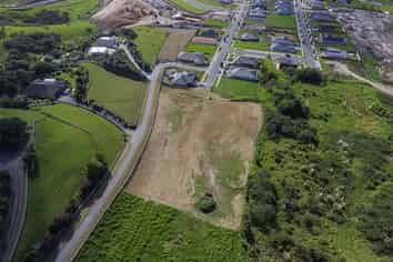 47 Urumaraki Ave, Helensville