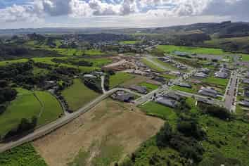 47 Urumaraki Ave, Helensville