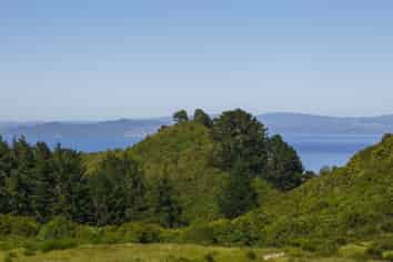 160 Highland Drive, Acacia Bay