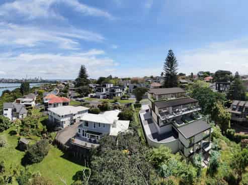 401/37 Awarua Crescent, Orakei