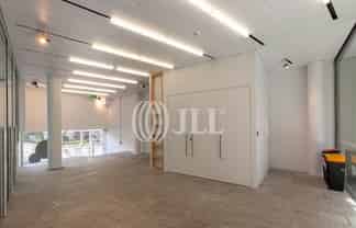 Perfect Parnell Position!