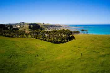 3A Seaview Sections, Kaikoura