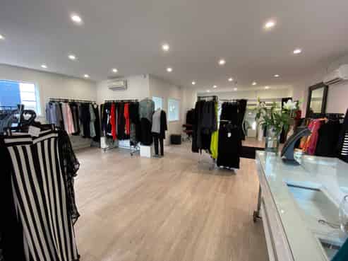 110m2* Retail in Desirable Cashmere