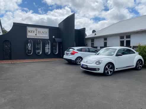 110m2* Retail in Desirable Cashmere