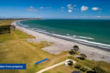 Beachside lifestyle opportunity - immediate income