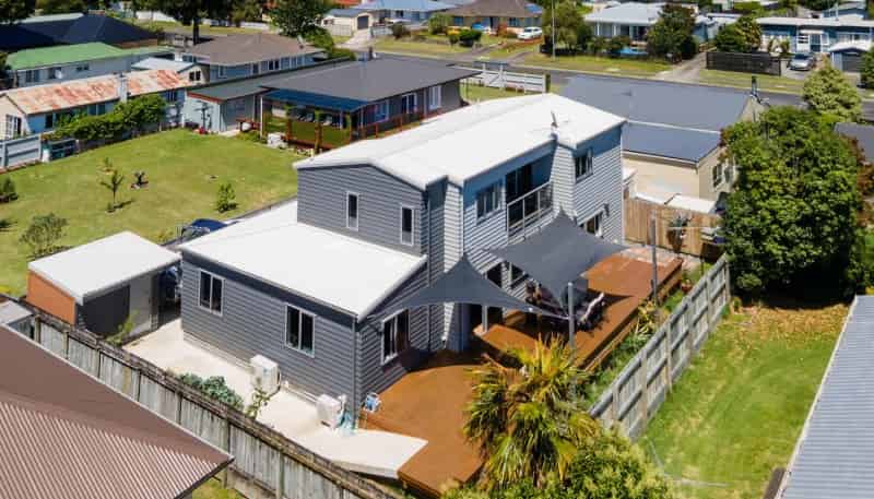 12B Fairview Road, 