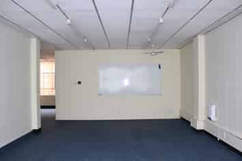 Tidy CBD Office Space