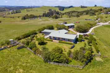 127B Oruawharo Road, Wellsford