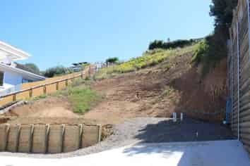 12B Lawry Street, Moturoa