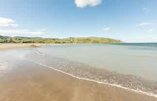 4 Shoal Beach Road, Waipawa