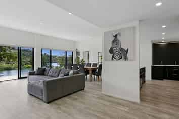 19 Parawera Drive, Acacia Bay