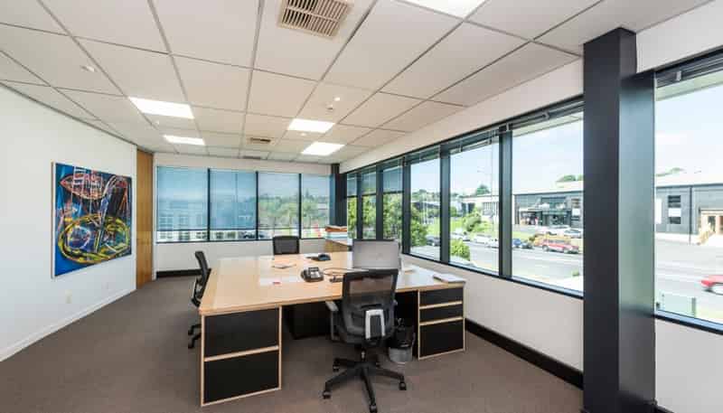  28-30 Constellation Drive (Tenancy C), Mairangi Bay