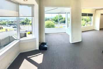 OFFICE SPACE IN PAKURANGA