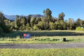 Tourist zone - Commercial section 