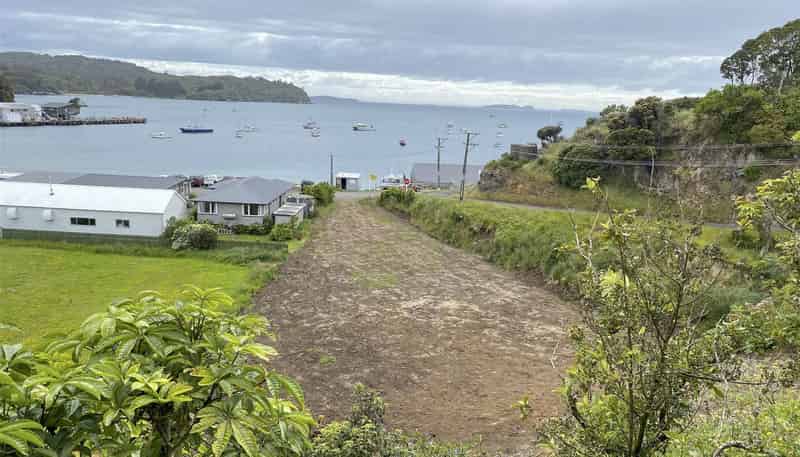 2 + 6 Excelsior Road, Stewart Island
