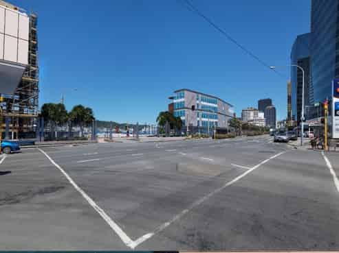 Prime waterfront retail premises