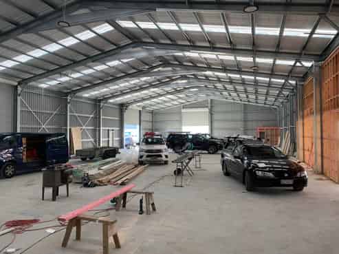 Industrial building available for Lease Frankton