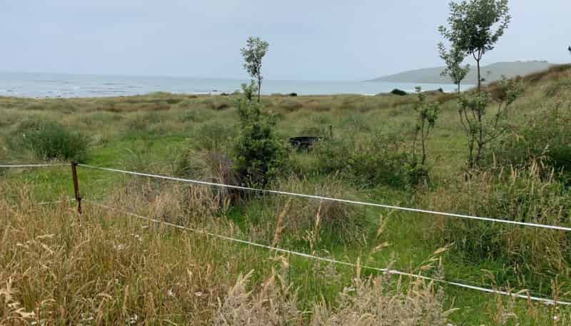 90 Akitio Esplanade, Pongaroa