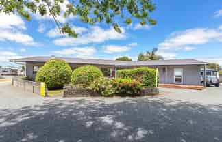 B8, 71 Moir Street, Mangawhai