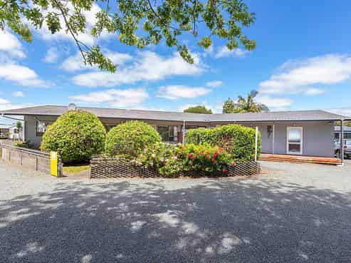 B8, 71 Moir Street, Mangawhai