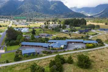 Sunset Motel Fox Glacier