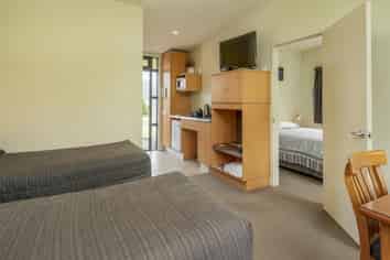 Sunset Motel Fox Glacier