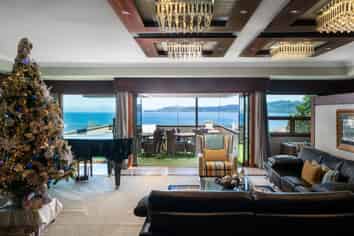 170 Lake Terrace, Hilltop