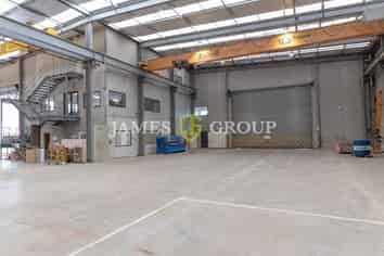 High Stud with 2x Gantry in Takanini