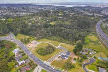 8 Taimana Place, Greenhithe