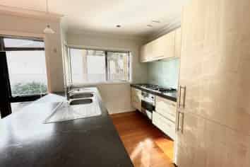 12A The Glen, Remuera