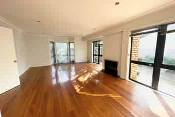 12A The Glen, Remuera