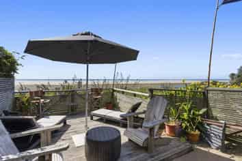 11 Korora Street, Ahipara