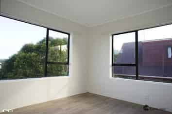 3 Newport Place, Forrest Hill