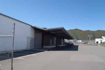 BIG Industrial in Gracefield  ...6,300 m2 + Secure