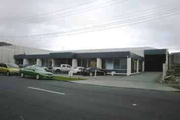 BIG Industrial in Gracefield  ...6,300 m2 + Secure