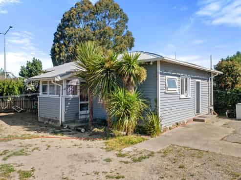 30 Newcastle Street, Phillipstown