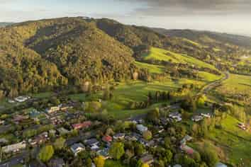 Lot 44 52 North Road, Clevedon