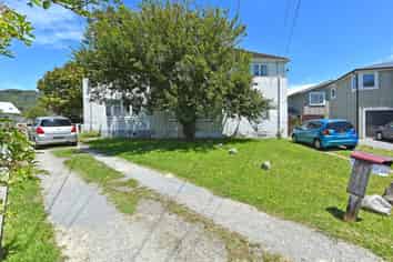 67 & 8 Bertram Grove, Naenae