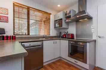 2/74 Southampton Street, Sydenham