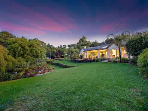 7 Hobbs Road, Matakatia