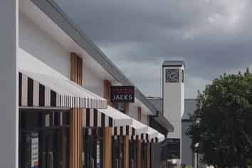 90m2 Brand New Retail/Office