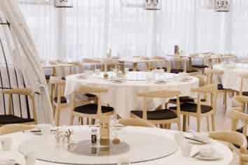 600m2 Restaurant with 6 Large VIP Rooms, 220 Seats