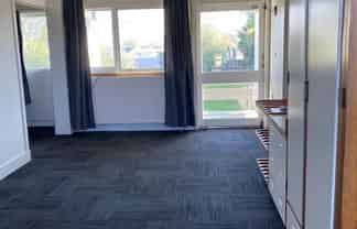 51 Pages Road, Linwood