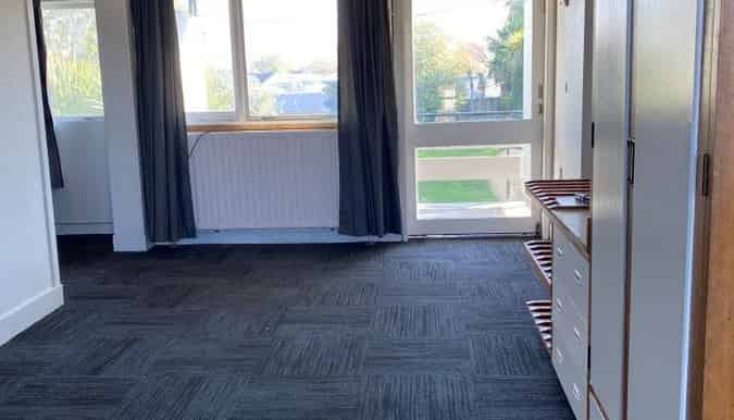 51 Pages Road, Linwood